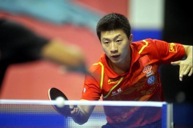 我国14岁小将许渼荟 女子重剑“内战”爆冷夺冠