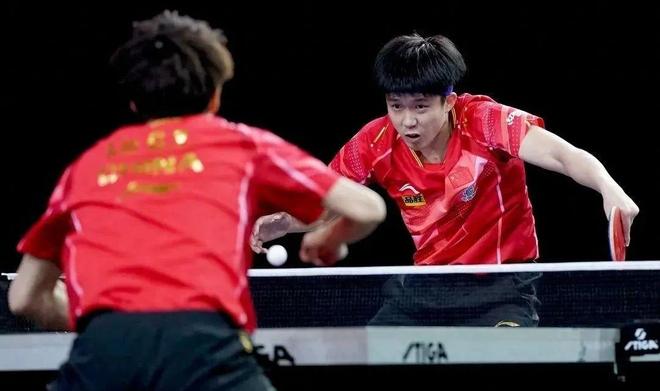 凯恩：所有人都认为我是传统9号位，是穆帅给了我回撤自由.